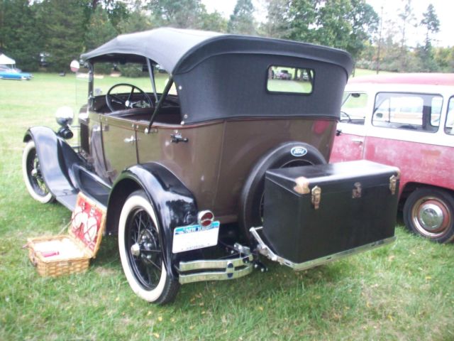 1929 Brown Ford Model A Convertible