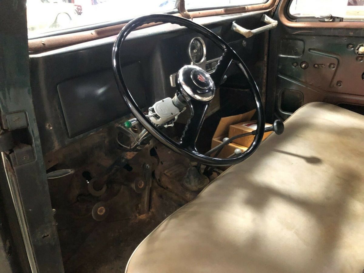 1950 Green Willys Pick up