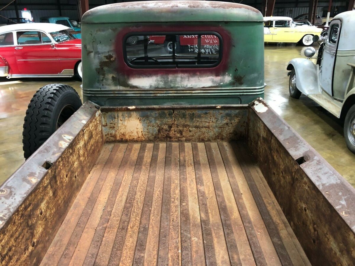 1950 Green Willys Pick up