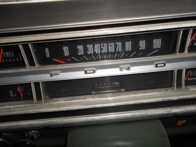 1972 Green Ford F-100 Standard Cab Pickup