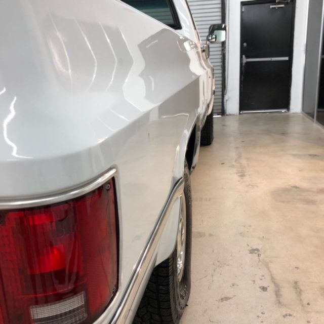 1987 White Chevrolet Other Pickups