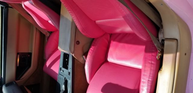 1987 pink Chevrolet Corvette