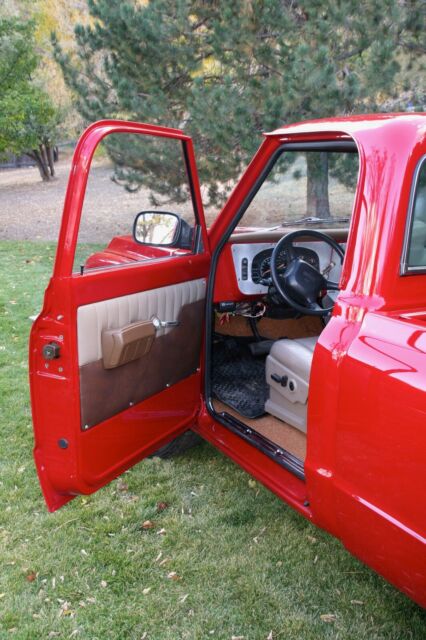 1972 CRIMSON RED Chevrolet C-10 Short Wheel Base 4x4