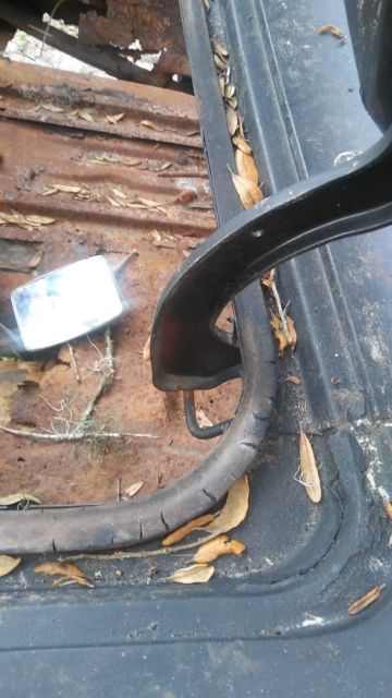 1972 Yellow Plymouth Barracuda Coupe