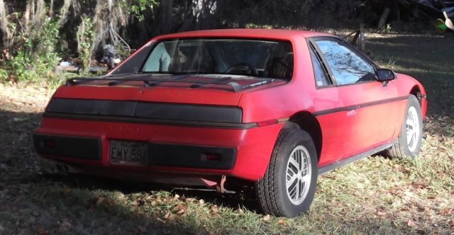 1984 Red Pontiac Fiero Coupe