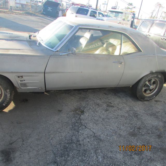 1969 Green Pontiac Firebird Coupe