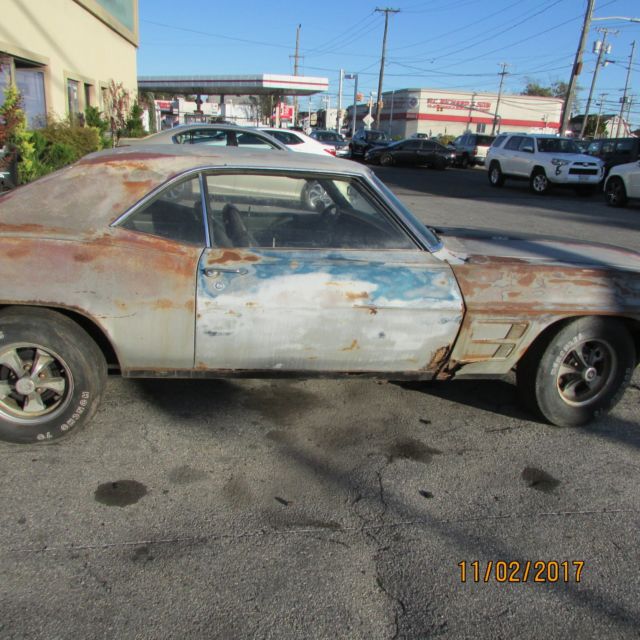 1969 Green Pontiac Firebird Coupe