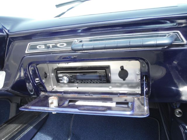 1965 Blue Pontiac GTO