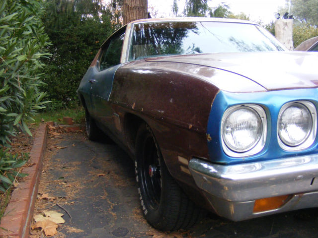 1972 Blue Pontiac Le Mans Coupe