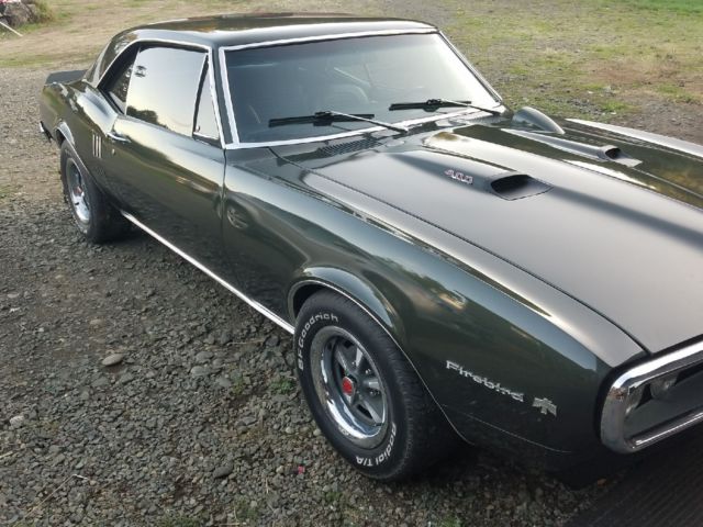 1967 Green Pontiac Firebird Coupe