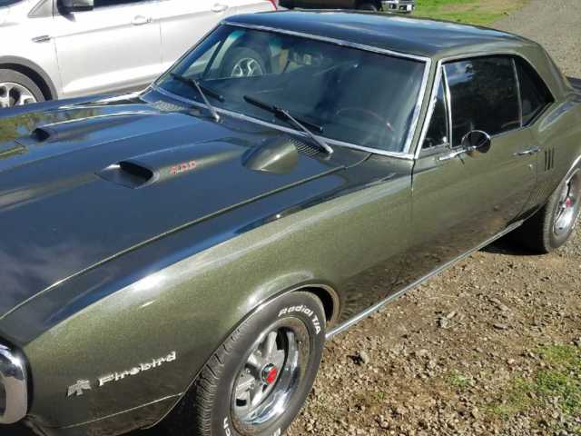 1967 Green Pontiac Firebird Coupe