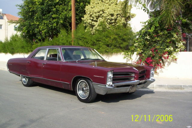 1966 Burgundy Pontiac PARISIENNE  SALOON 