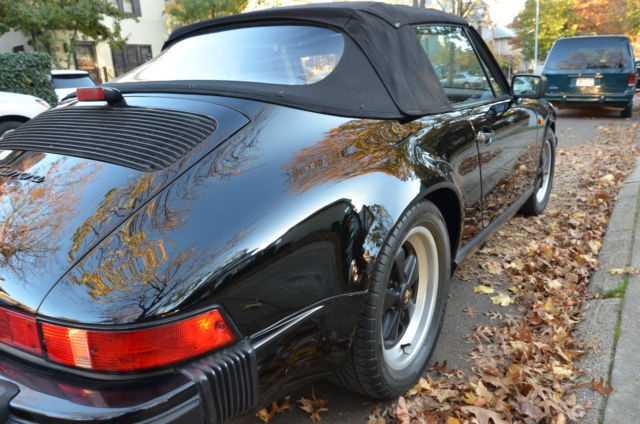 1989 White Porsche 911