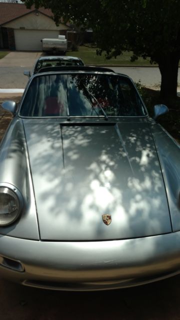 1976 Silver Porsche 911 targa