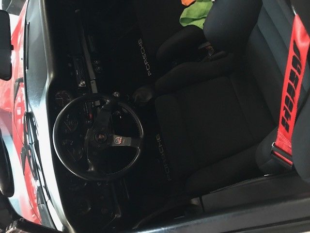 1976 Red Porsche 911