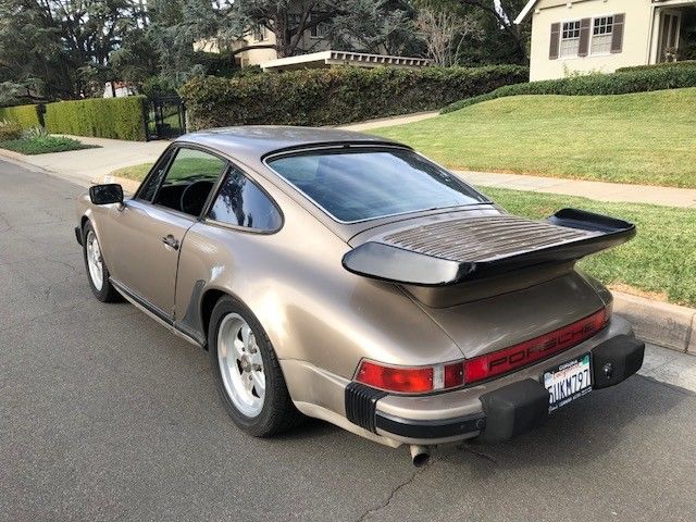 1982 Gold Porsche 911 Coupe