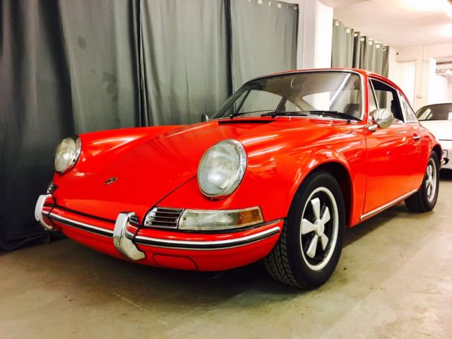 1970 Red Porsche 911 Coupe