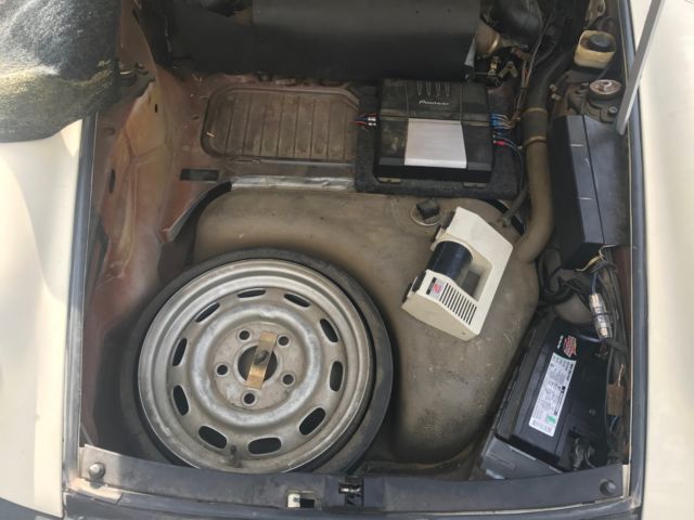 1976 White Porsche 912 Coupe