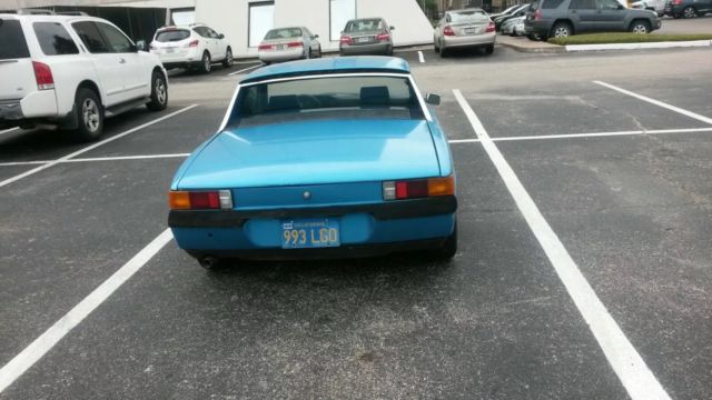 1976 White Porsche 914 targa top