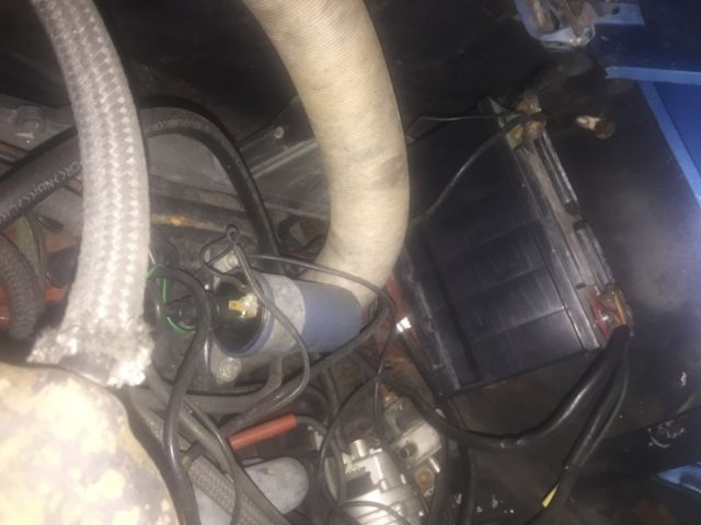 1976 White Porsche 914 targa top