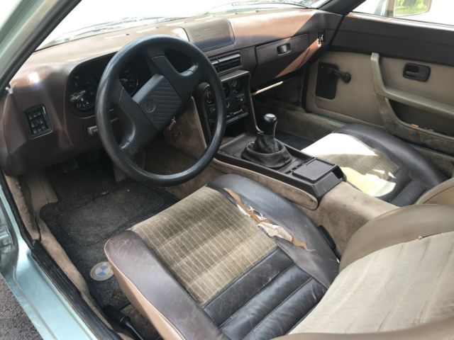 1985 Blue Porsche 924 Coupe