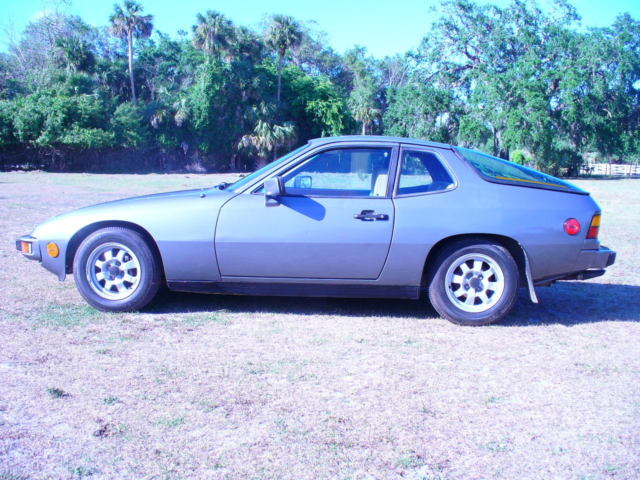 1980 Porsche 924 Coupe