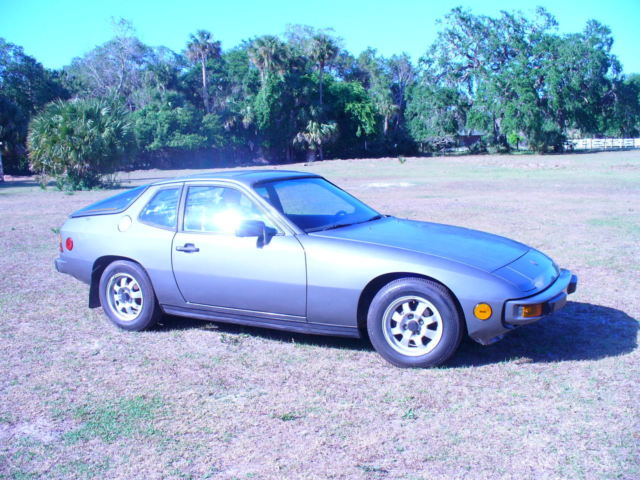 1980 Porsche 924 Coupe