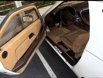 1980 White Porsche 928 Coupe