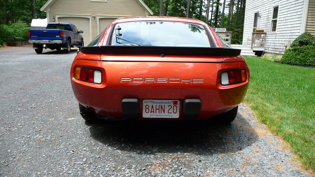 1983 Kiln Red Metalic Porsche 928 Coupe