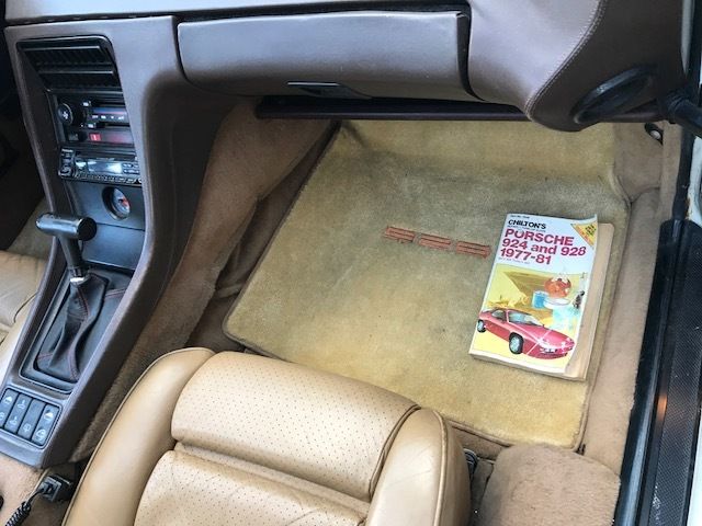 1980 White Porsche 928