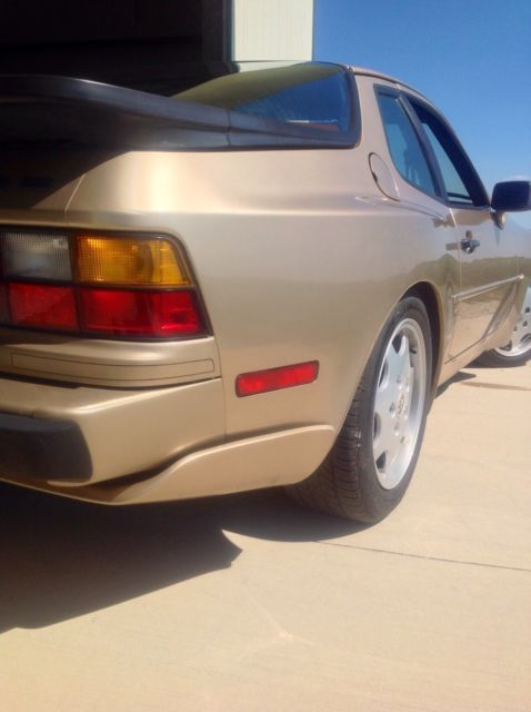 1987 Black Porsche 944 Coupe