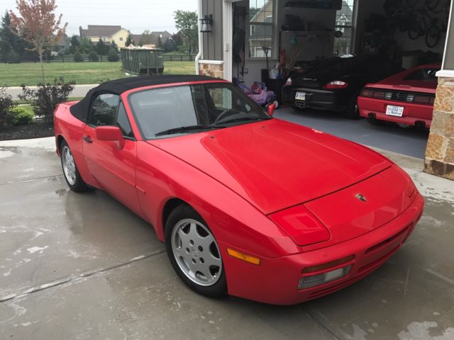 1990 White Porsche 944 Convertible