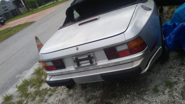 1991 silver Porsche 944 Convertible