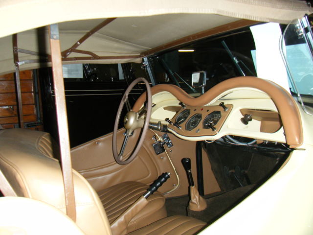 1954 Primrose yellow MG T-Series Roadster
