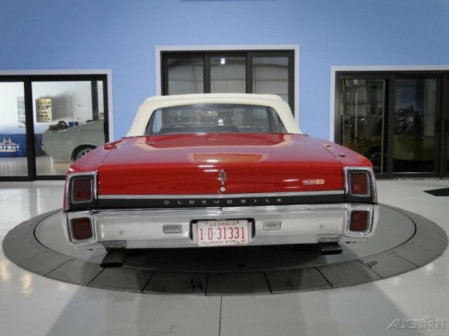 1967 Red Oldsmobile 442