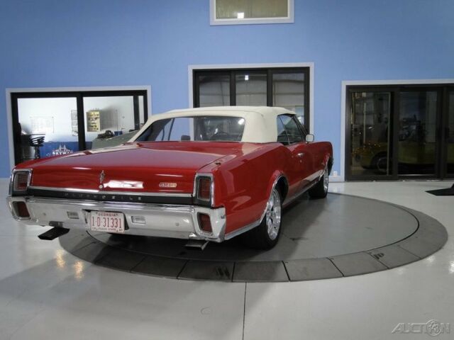 1967 Red Oldsmobile 442