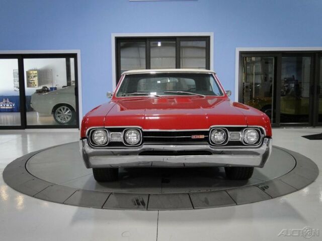 1967 Red Oldsmobile 442