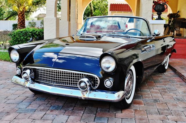 1955 Ford Thunderbird