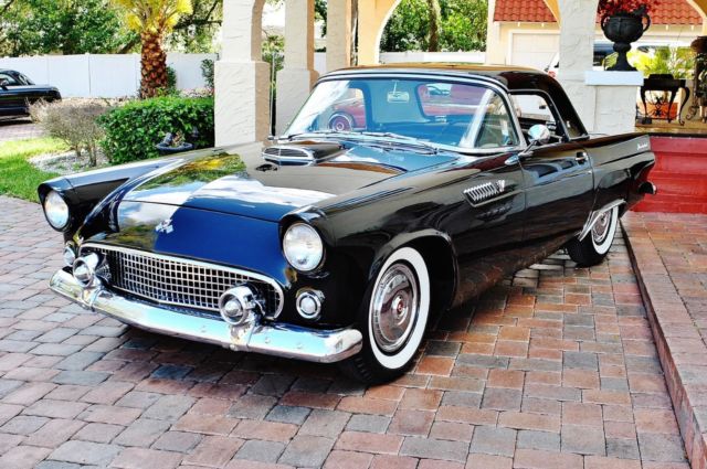 1955 Ford Thunderbird