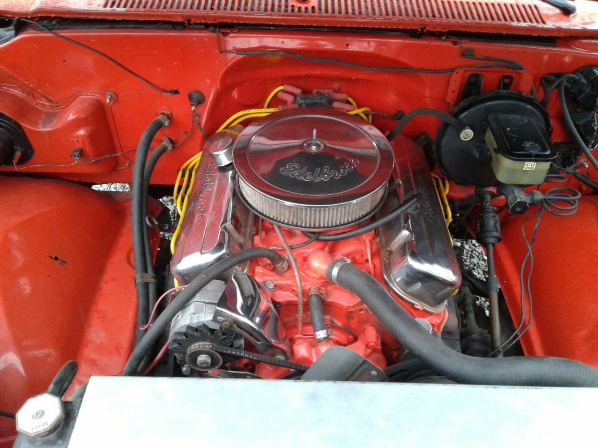 1983 Orange Chevrolet C-10
