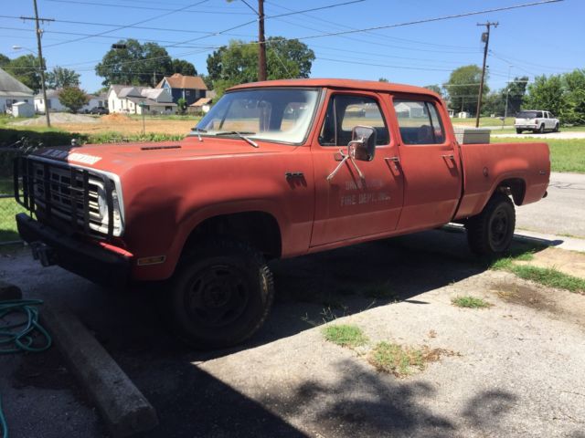 1975 Red Dodge Power Wagon Crew Cab Pickup