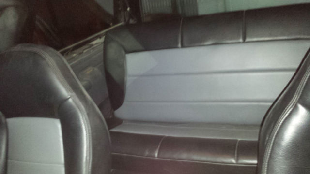 1993 Green Ford Bronco