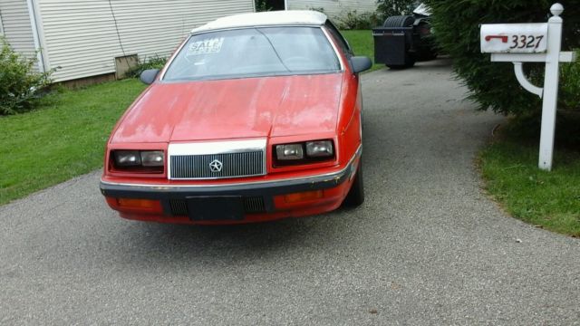 19880000 RED Chrysler LeBaron Convertible