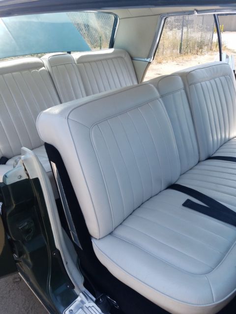 1964 Green Chrysler Imperial Sedan