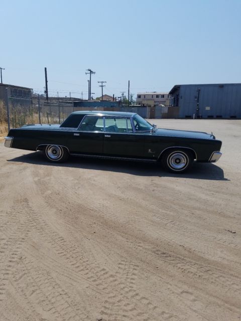 1964 Green Chrysler Imperial Sedan