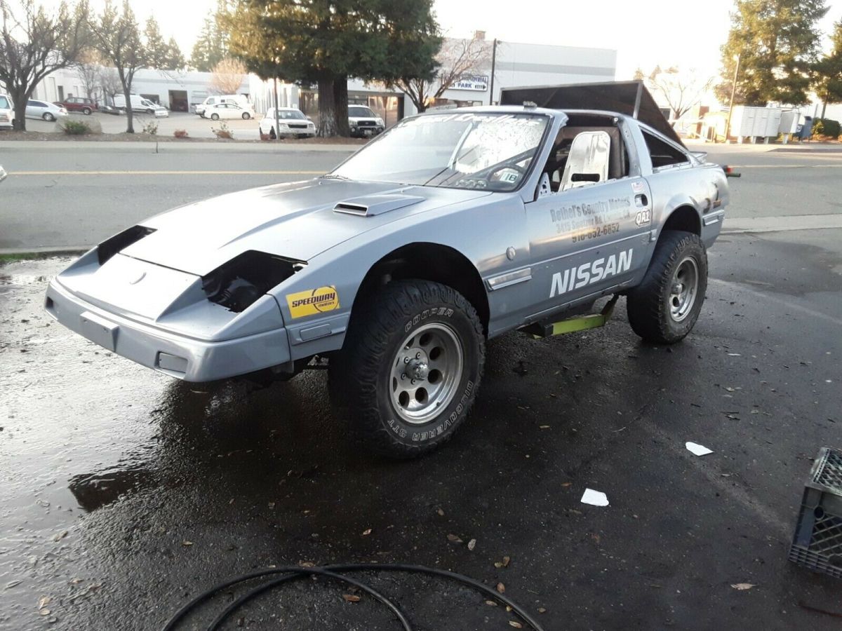 1984 Gray Nissan 300ZX Coupe