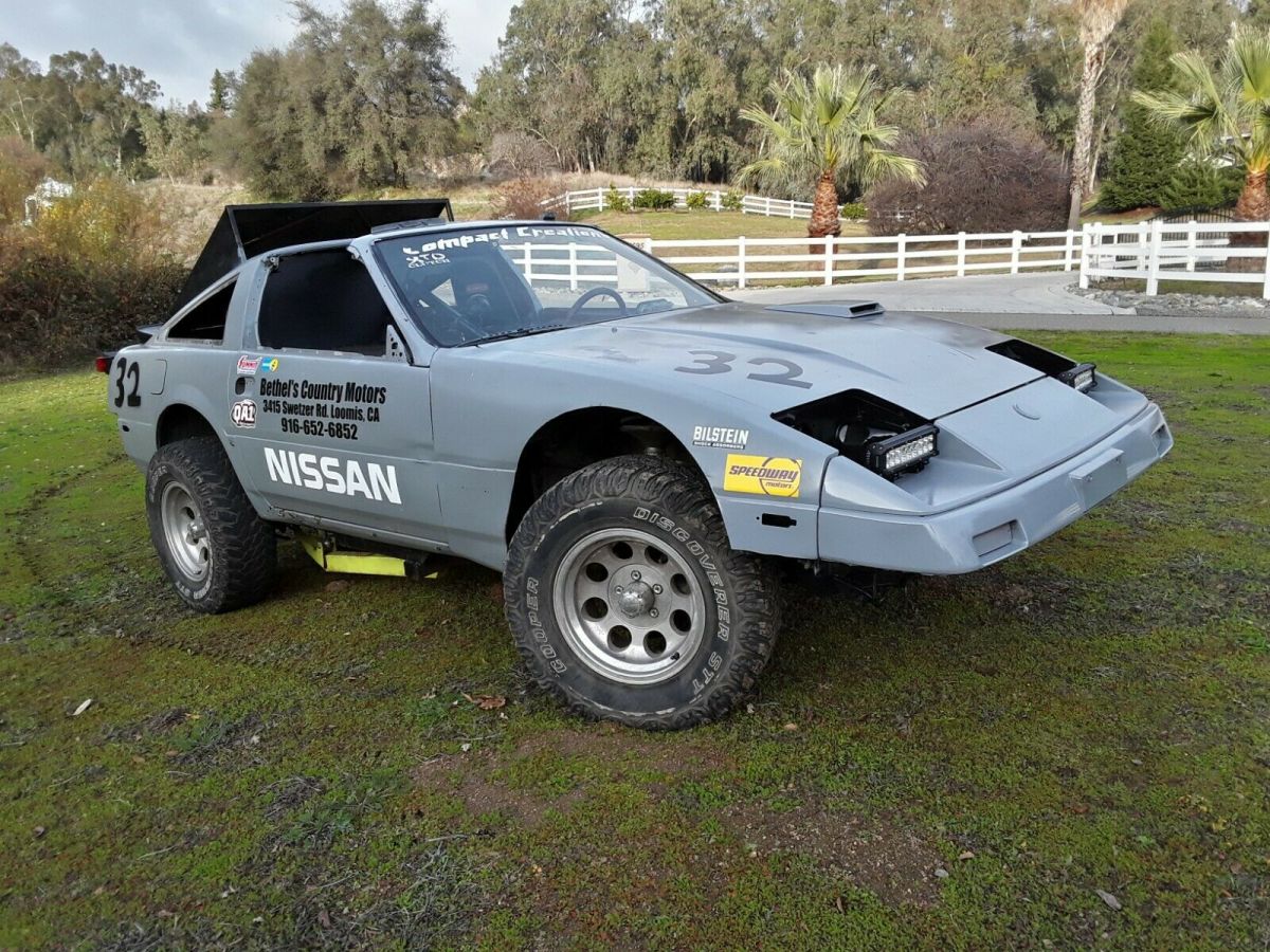 1984 Gray Nissan 300ZX Coupe