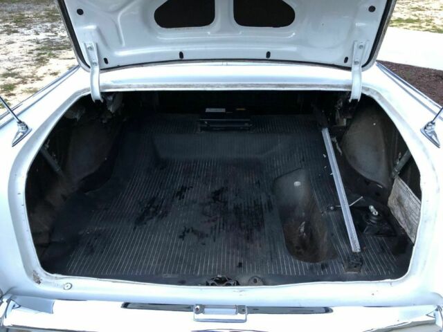 1957 White Chevrolet Bel Air/150/210 Coupe