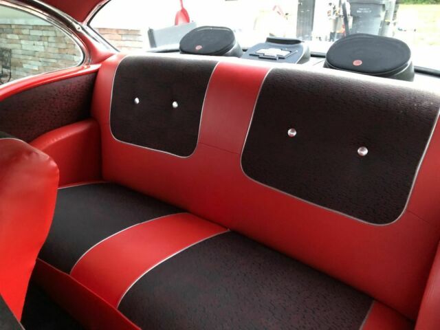 1957 White Chevrolet Bel Air/150/210 Coupe