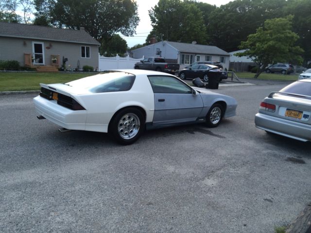 1989 White Chevrolet Camaro Hatchback